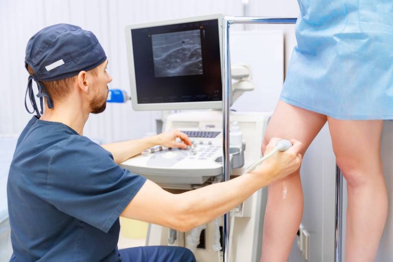 Echo Doppler veineux pour le bilan des varices à Martigues et Istres - Dr Damien DIAS